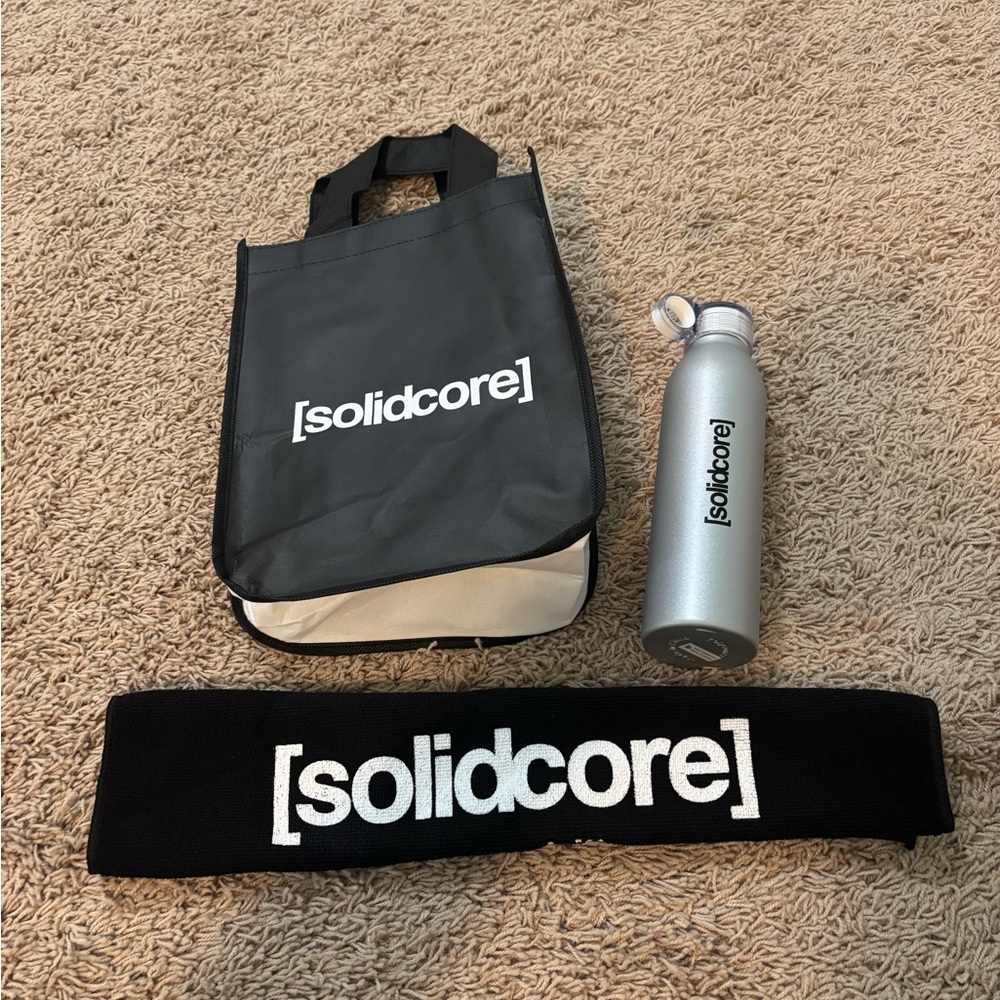 Solidcore Tote, Bottle, and towel Set